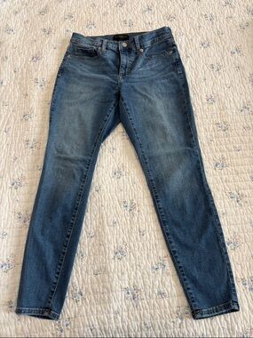 Banana Republic Skinny Fit Jeans size 4 petite